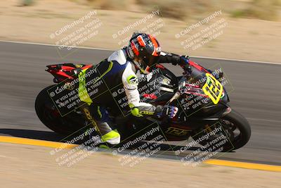 media/Oct-30-2022-CVMA (Sun) [[fb421c3cec]]/Race 11 Amateur Supersport Open/